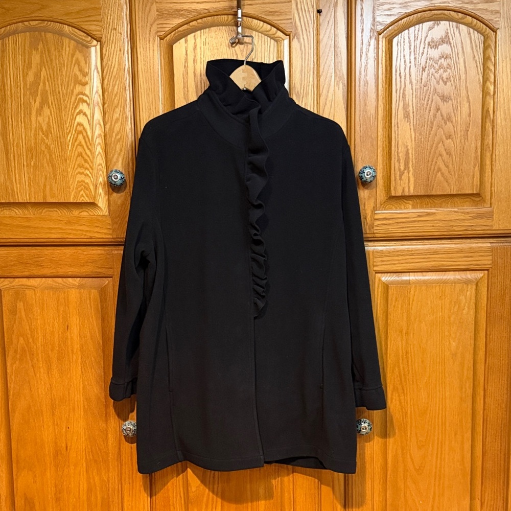 Sarah Spencer Black Ruffled Woman’s Coat